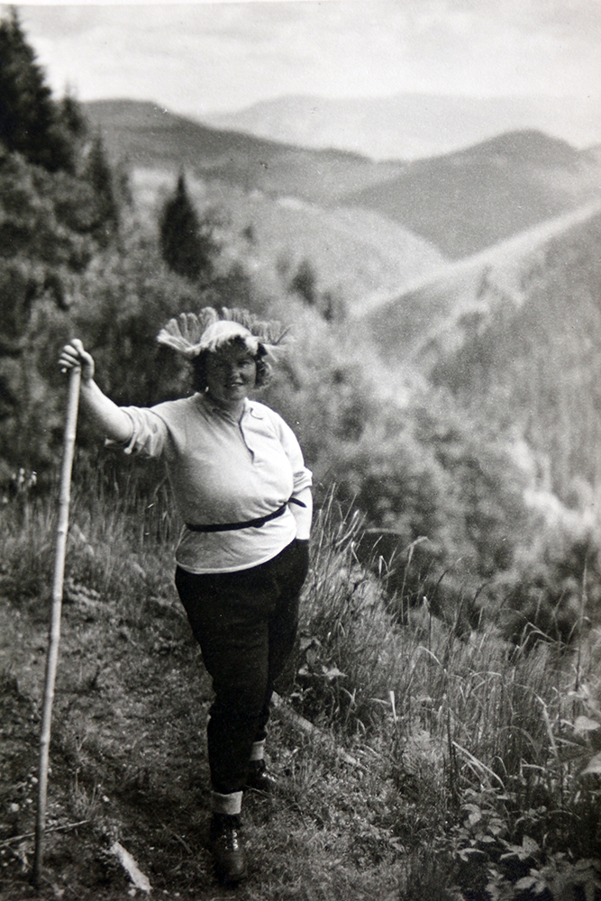  alt=